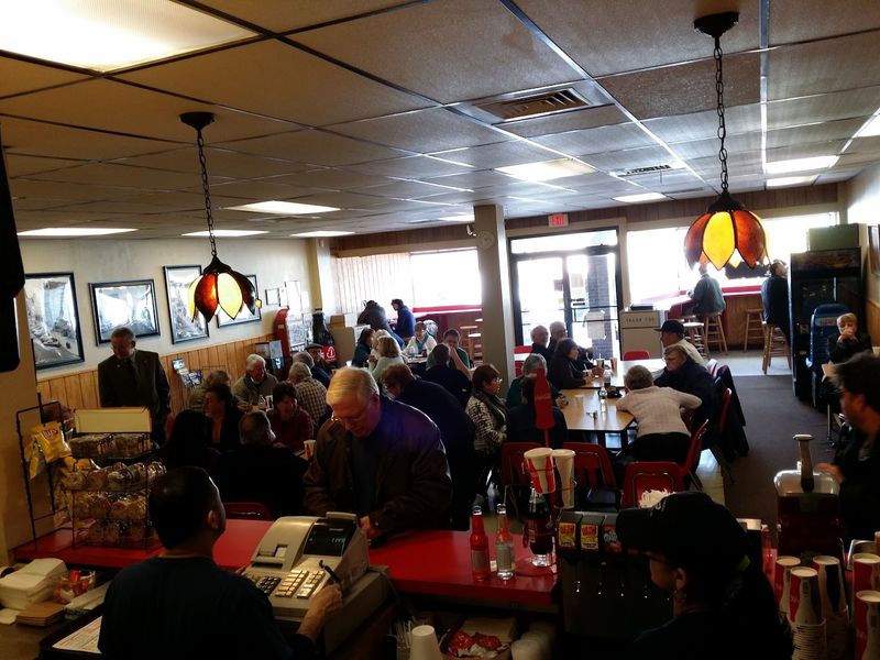 The Legendary Hot Dog Spot In Connecticut Where You Can Still Eat For Under $8 - Decor Hint Best Time To Stop In For A Quick Lunch