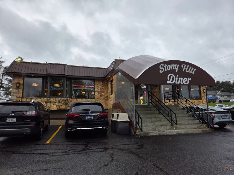 11 No-Frills Breakfast Spots In Connecticut That Are Absolutely Worth The Drive - Decor Hint Stony Hill Diner, Bethel
