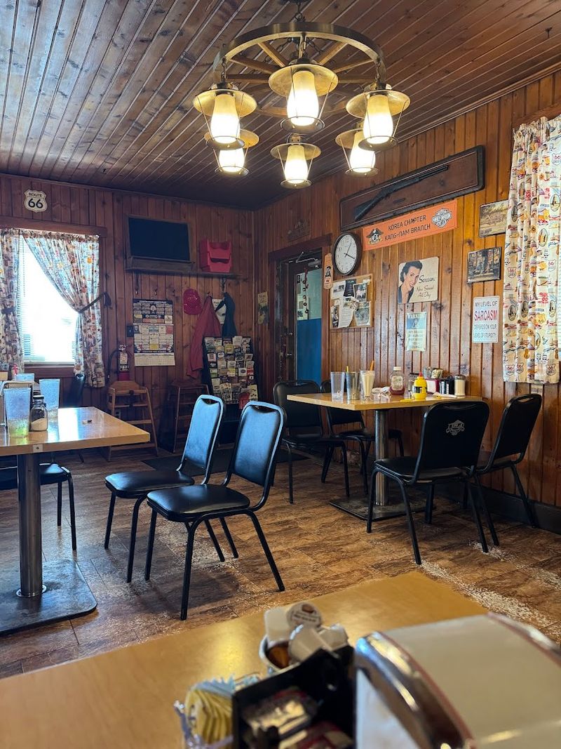 What The Room Feels Like Before You Even Order