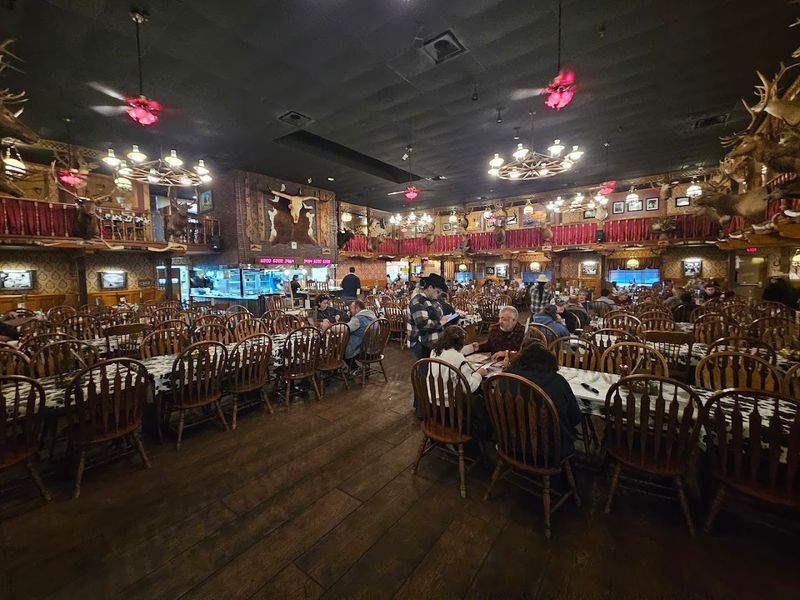 This Texas Eatery Became Famous For Its Truly Enormous Platters - Decor Hint Wild West Atmosphere Inside