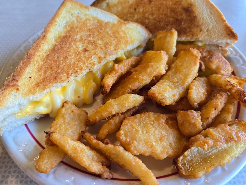 The Mom-And-Pop Restaurant In Nebraska That Locals Say Has The State's Best Homemade Pies - Decor Hint A Comfort Food Menu Built For Hearty Appetites
