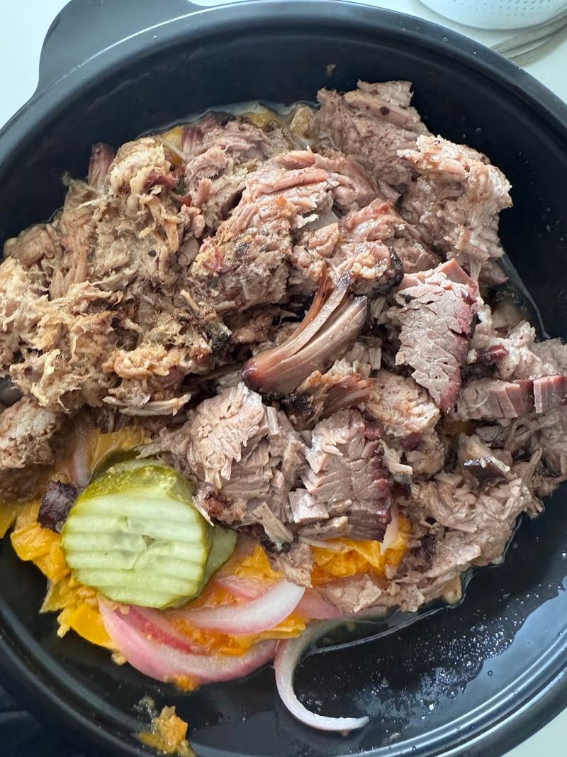 This Minnesota BBQ Spot Serves A Huge Meal For Just $12.99 - Decor Hint The BBQ Bowl That Lets You Mix And Match