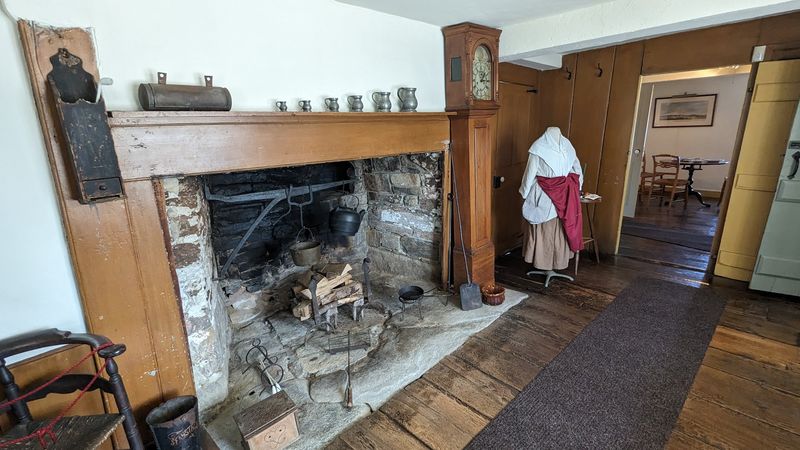 The Little-Known Connecticut Museum With A Beautiful Historic Garden - Decor Hint Step Back In Time With Historic Exhibits And Artifacts