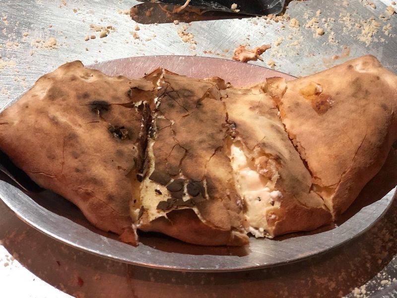 A Wood-Burning Oven That Does The Heavy Lifting