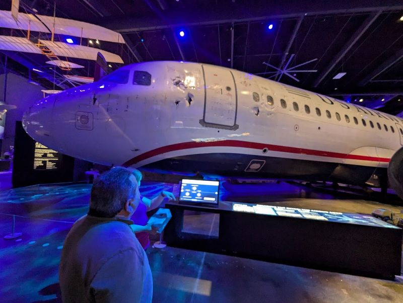 This Aviation Museum In North Carolina Features An Interactive Flight Simulator - Decor Hint The Aviation City Exhibit
