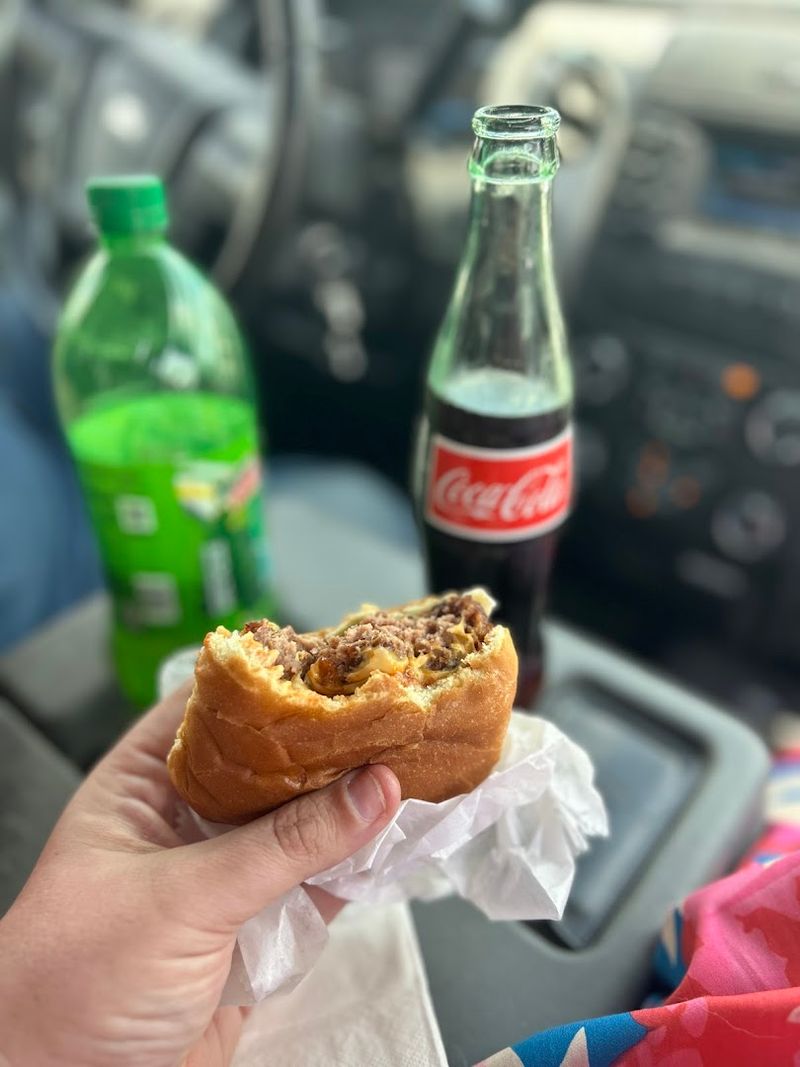 Buying Extra Burgers To Take Home Is Practically A Tradition