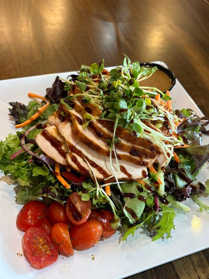 The Tiny Florida General Store With A Huge Reputation For Incredible Sandwiches - Decor Hint House-Smoked Meats And Locally Sourced Ingredients