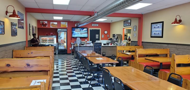 Why Keystone Kafe Beats The Chain Breakfast Experience