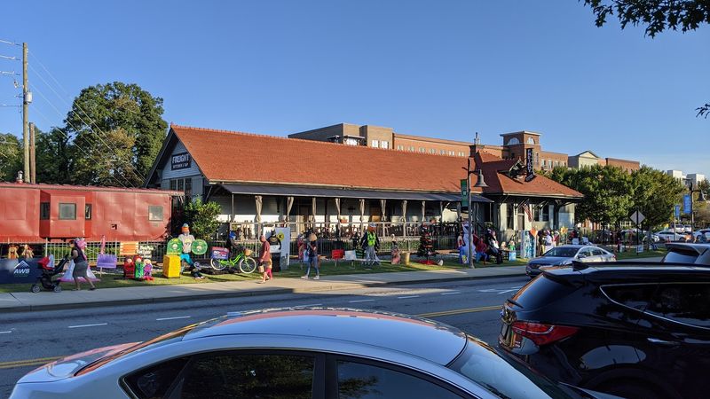 Downtown Woodstock's Walkable Main Street