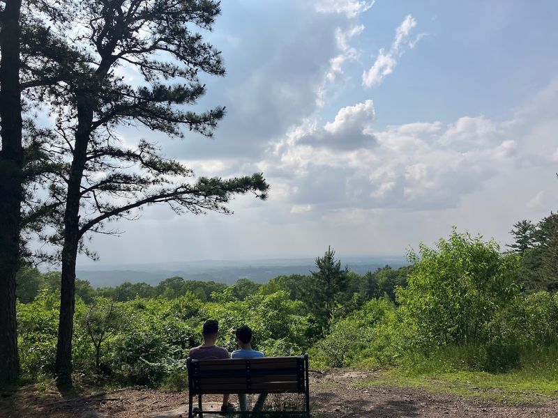 A Manchester Hike With A Big Payoff