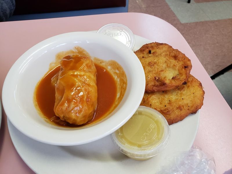 Michigan Has A Polish Restaurant That Delivers Such A Consistently Remarkable Experience That People Never Hesitate To Make The Trip - Decor Hint Detroit Classics Done With Real Skill
