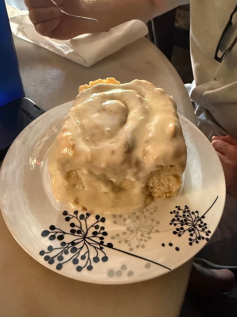 The Cinnamon Rolls That Became A Legend