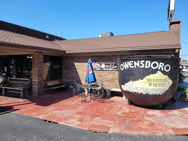 A Gift Shop Full of Kentucky Charm
