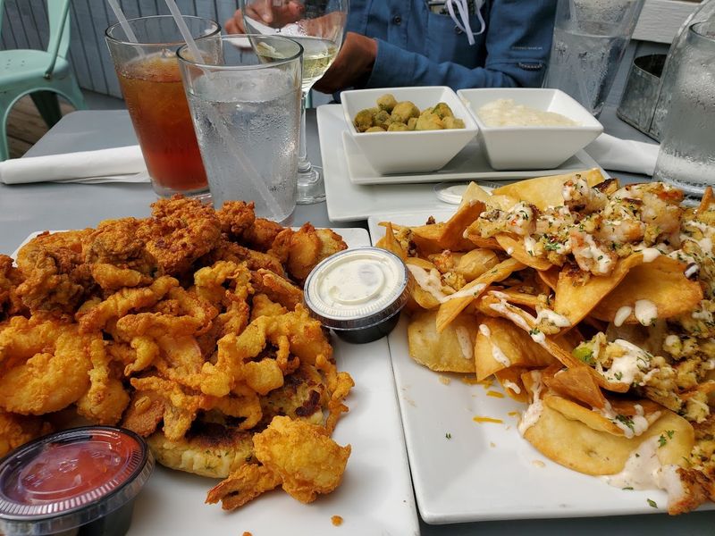 Lang's Marina Restaurant And Its Legendary Shrimp Baskets