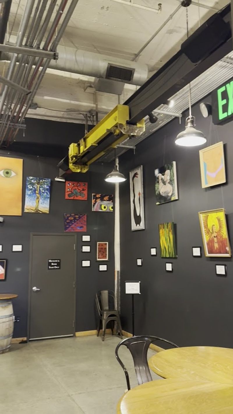 Massachusetts Is Hiding A Museum So Delightfully One-Of-A-Kind That Nobody Who Visits Ever Forgets It - Decor Hint Who Should Go Here