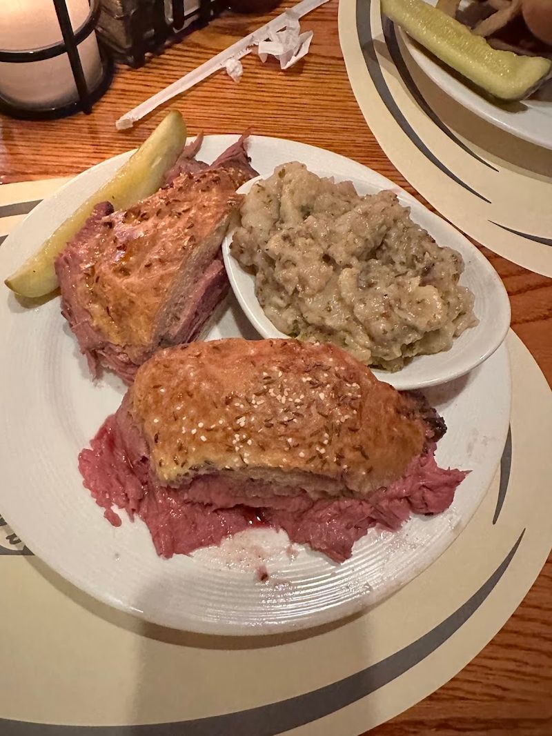 Why This Restaurant Is A True Western New York Landmark