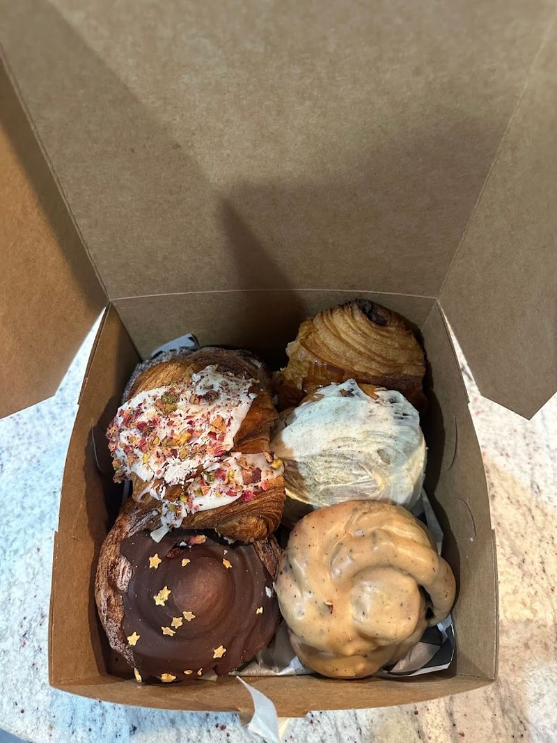 This Small Kentucky Town Is Gaining Attention For One Incredible Croissant - Decor Hint Seasonal Fillings That Keep You Coming Back