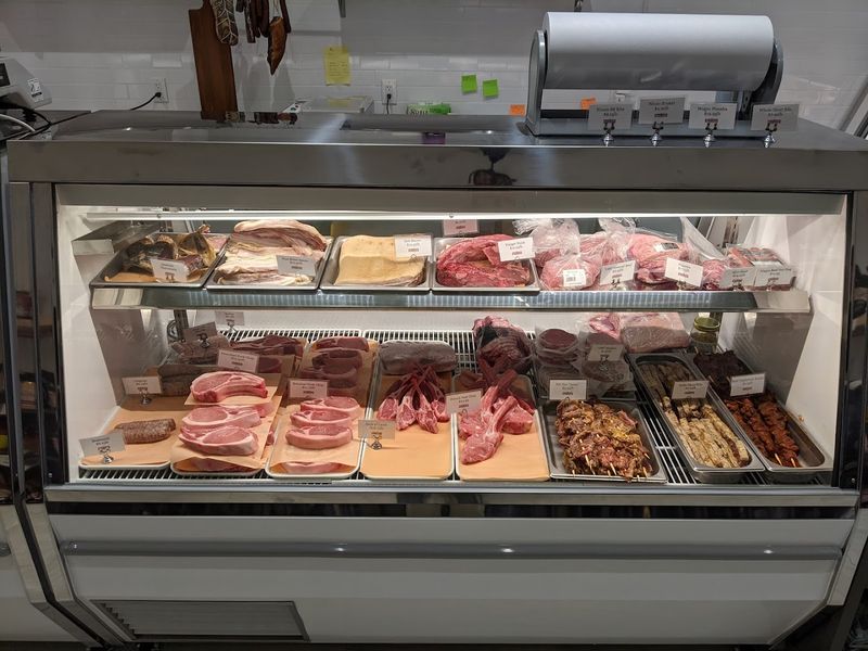 These 15 Georgia Groceries Bring Back The Golden Age Of Quality Meat - Decor Hint The Butcher On Whitlock