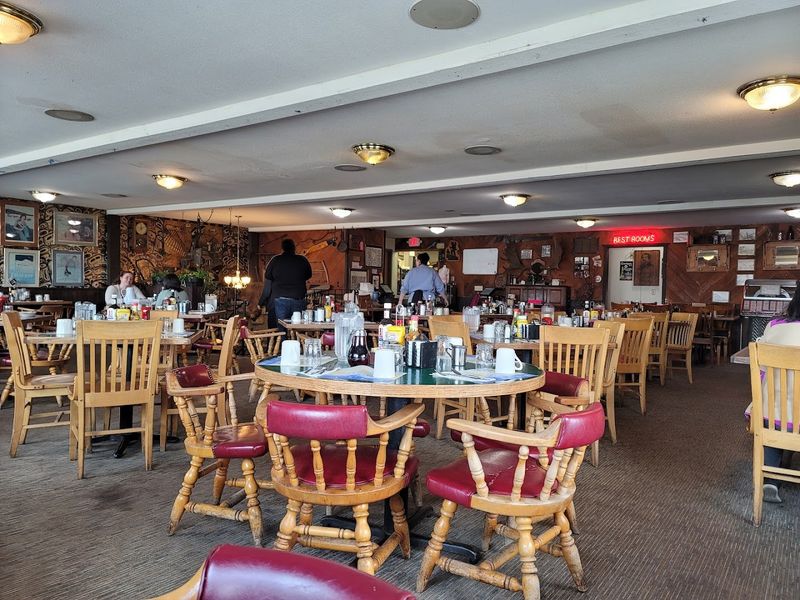 The Breakfast At This Classic Alaska Diner Is The Kind That Sets The Tone For Everything Else That Comes After It - Decor Hint All-Day Breakfast, All-Day Win