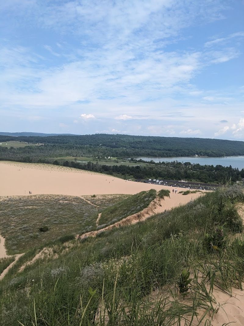 The Ultimate Michigan Bucket List For Travelers Who Want To See It All - Decor Hint Climb The Sleeping Bear Dunes