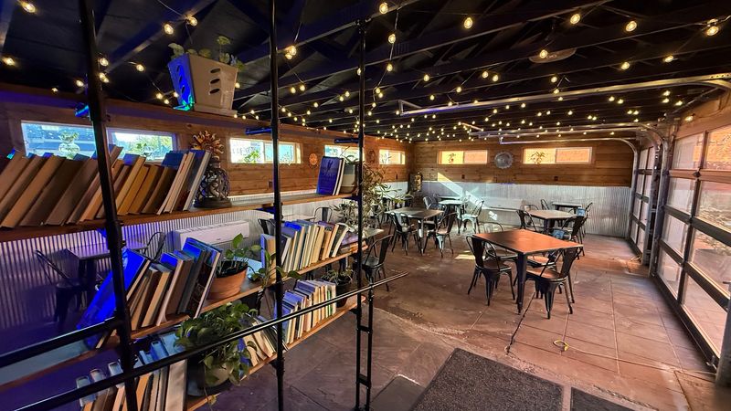 12 West Virginia Cafes Known For Warm Meals And Relaxed Atmospheres - Decor Hint Cafe Appalachia Downtown