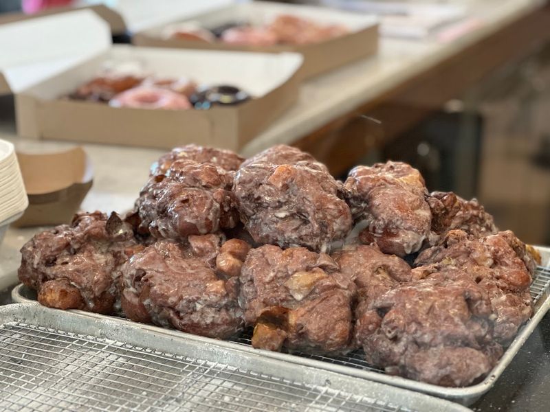 Rotating Daily Flavors That Keep Every Visit Fresh