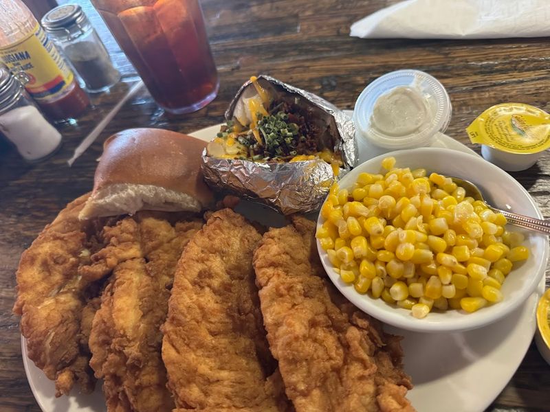 You Can Still Grab An Incredible Hot Dog Meal At These 10 New Jersey Spots For Under $14 - Decor Hint Libby's Lunch