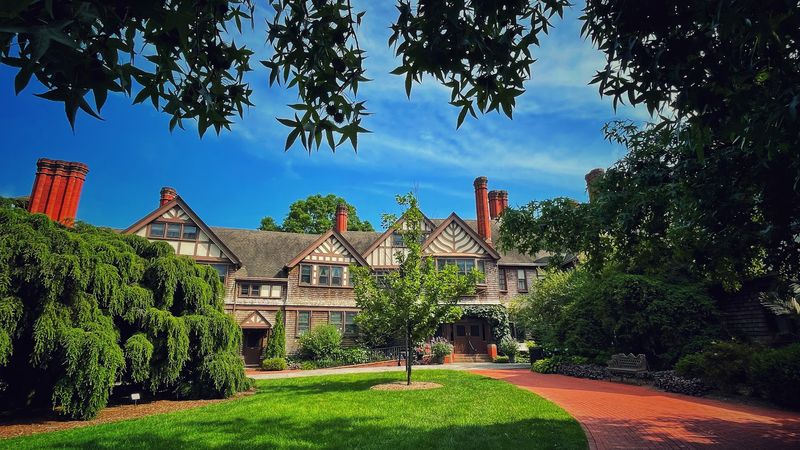 Planning Your Visit To This Peaceful Long Island Escape