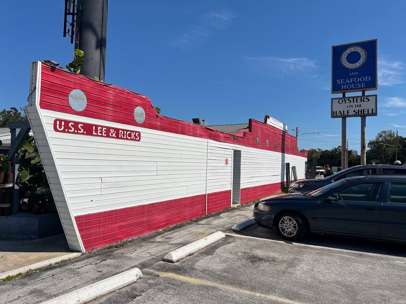 Lee & Rick's Oyster Bar