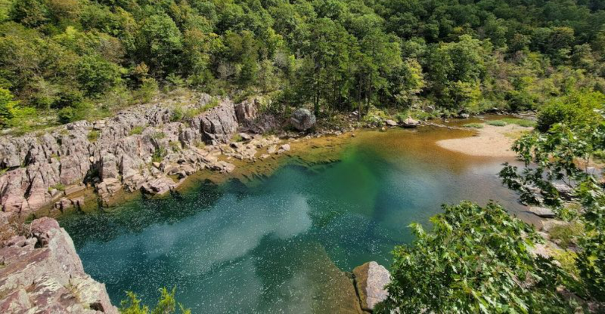 This Dreamy Missouri State Park Looks Like Something You Would See In A Fantasy Film - Decor Hint