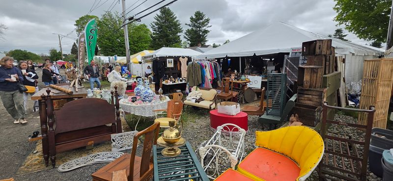 The Flea Market Experience