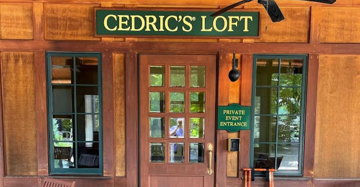 This Historic North Carolina Tavern Serves The Best Shepherds Pie In The State - Decor Hint
