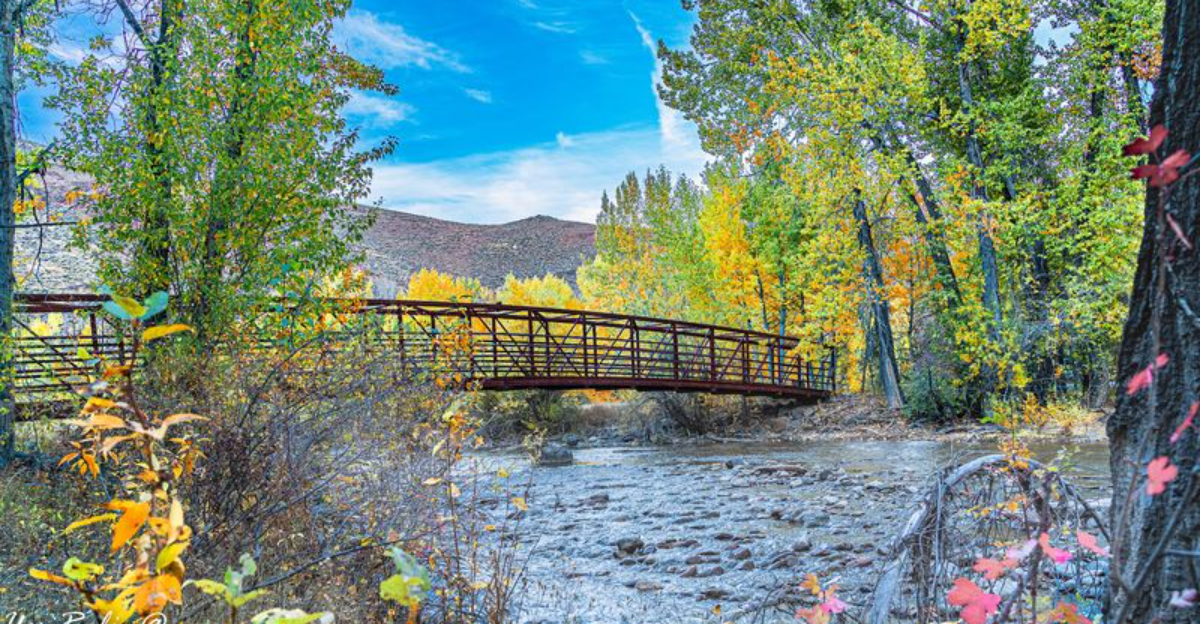 This Idaho Trailhead Leads To A Mountain Escape With Big Views And Almost No Fuss - Decor Hint