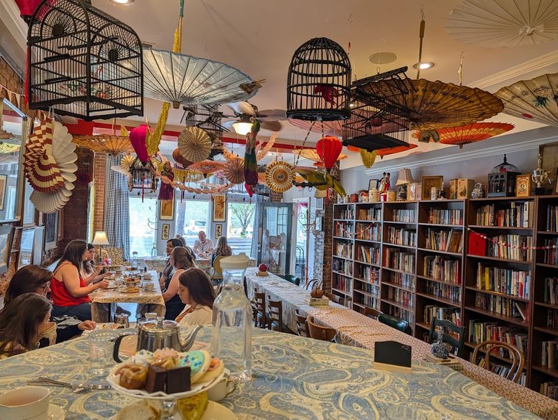 This Is What Makes Georgia's 15 Tea Houses Worth The Canceled Appointments - Decor Hint Dr. Bombay's Underwater Tea Party