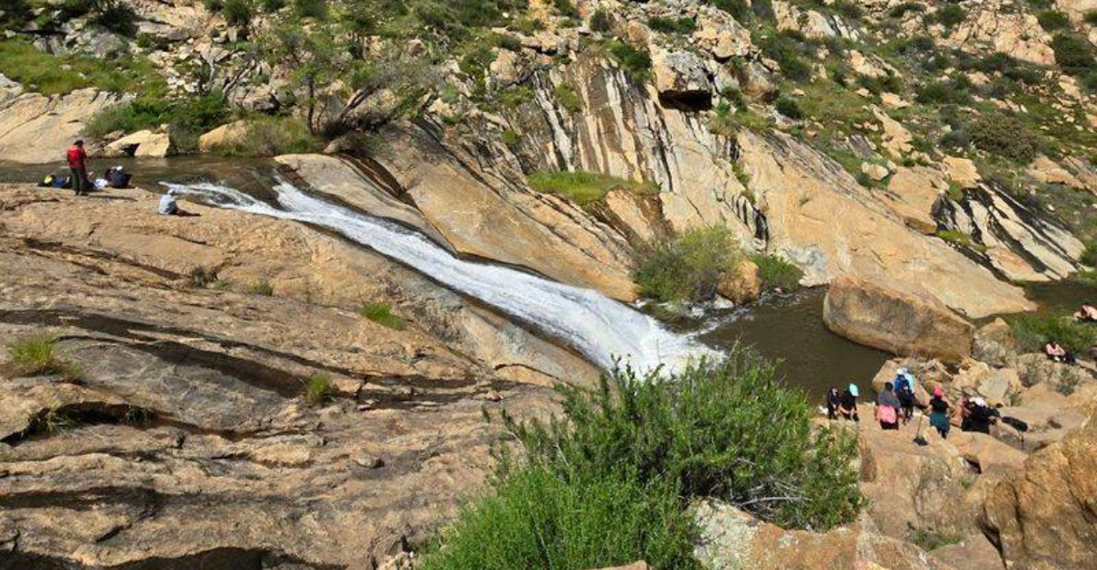 This Moderate 4.5 Mile Trail In California Leads Past Three Stunning Waterfalls - Decor Hint