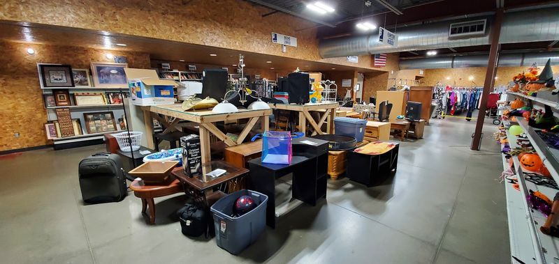 This Nebraska Thrift Store Keeps Surprising Shoppers At Every Turn - Decor Hint A Thrift Store That Earns Repeat Visits