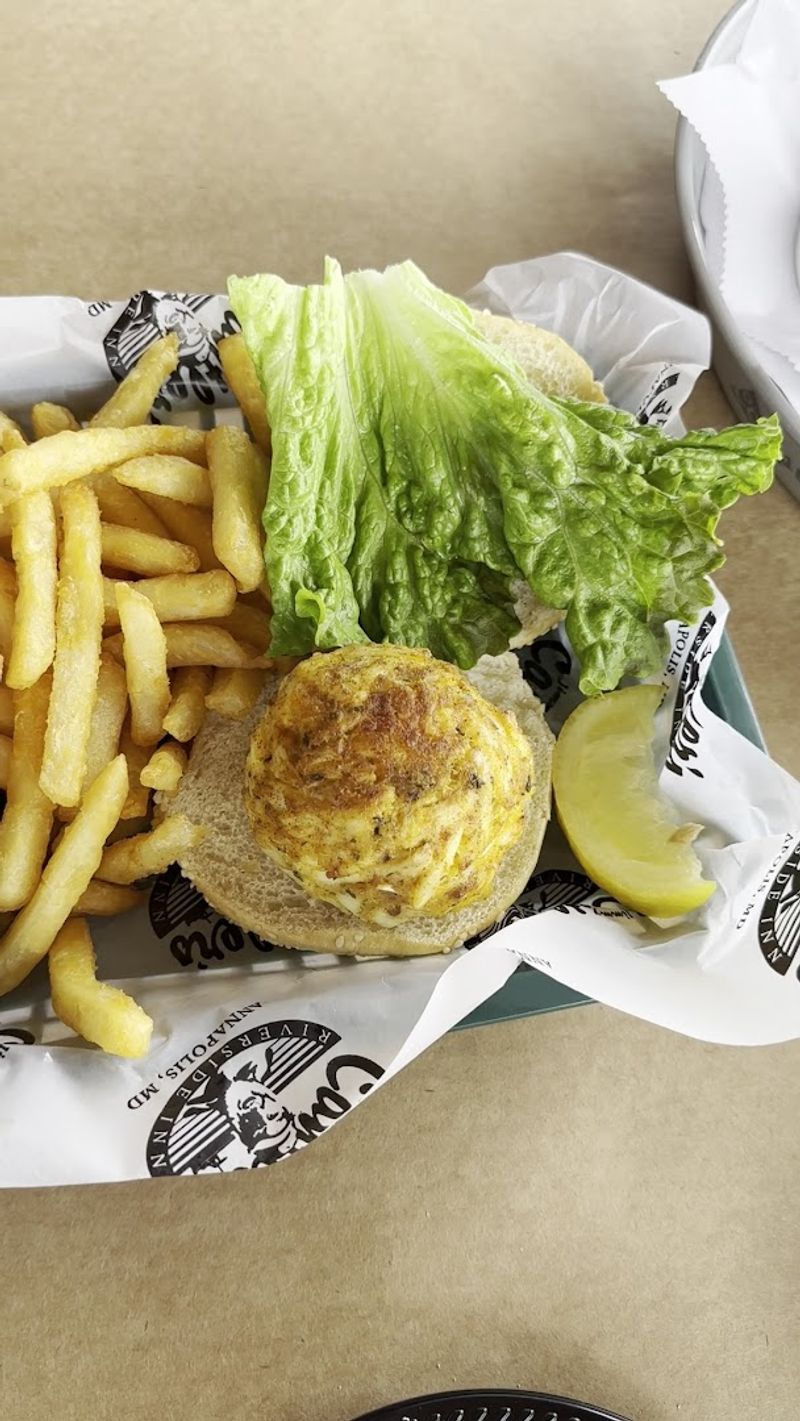 This No-Frills Maryland Restaurant Serves A Crab Cake People Cannot Stop Talking About - Decor Hint A Crab Cake Built On Five Generations Of Know-How