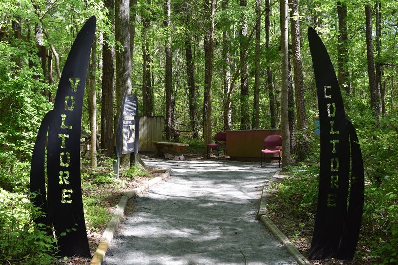 The Raptor Trail Experience