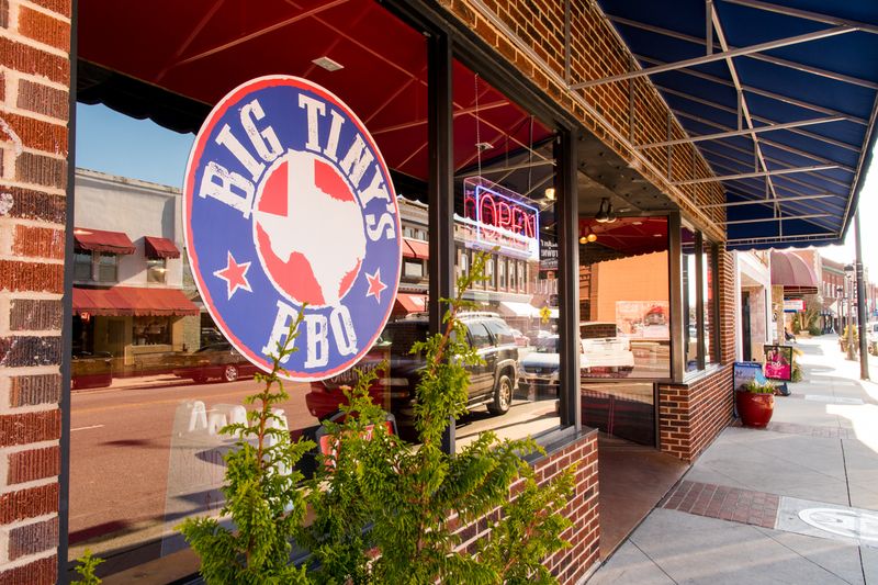 Historic Downtown Mooresville's No-Fuss BBQ Stop
