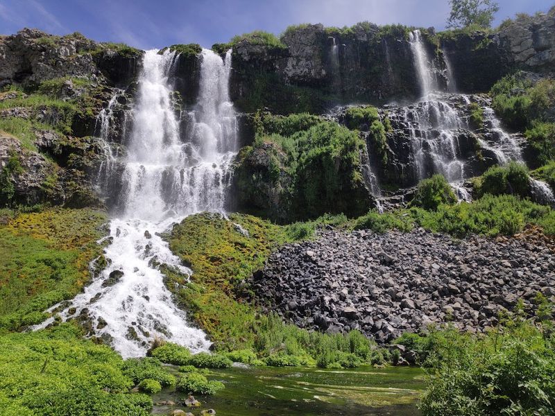 Ritter Island Looks Too Lush To Be Hiding In Southern Idaho