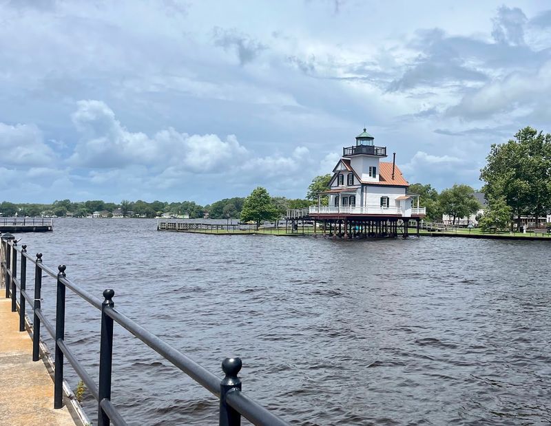 Waterfront Views Along Edenton Bay