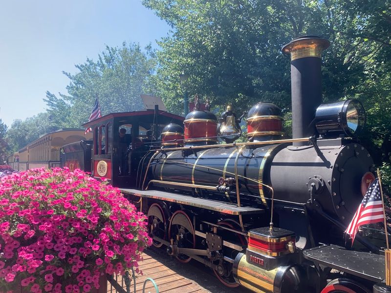 This Slow Train Ride In Idaho Might Be The Most Relaxing Way To See The State - Decor Hint North Idaho's Slowest Ride With The Most Old-School Charm