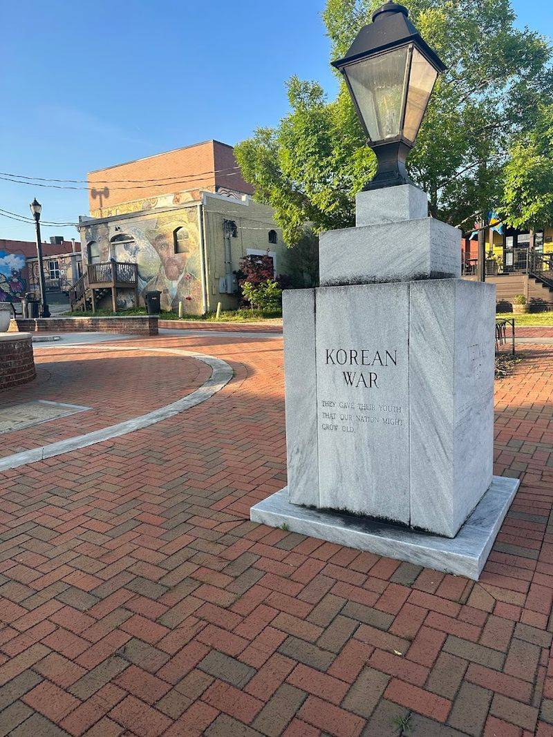 This Unique Georgia Town Blends Southern Charm With Art And A Bit Of Fast-Food History - Decor Hint A Historic Downtown That Feels Like A Living Museum