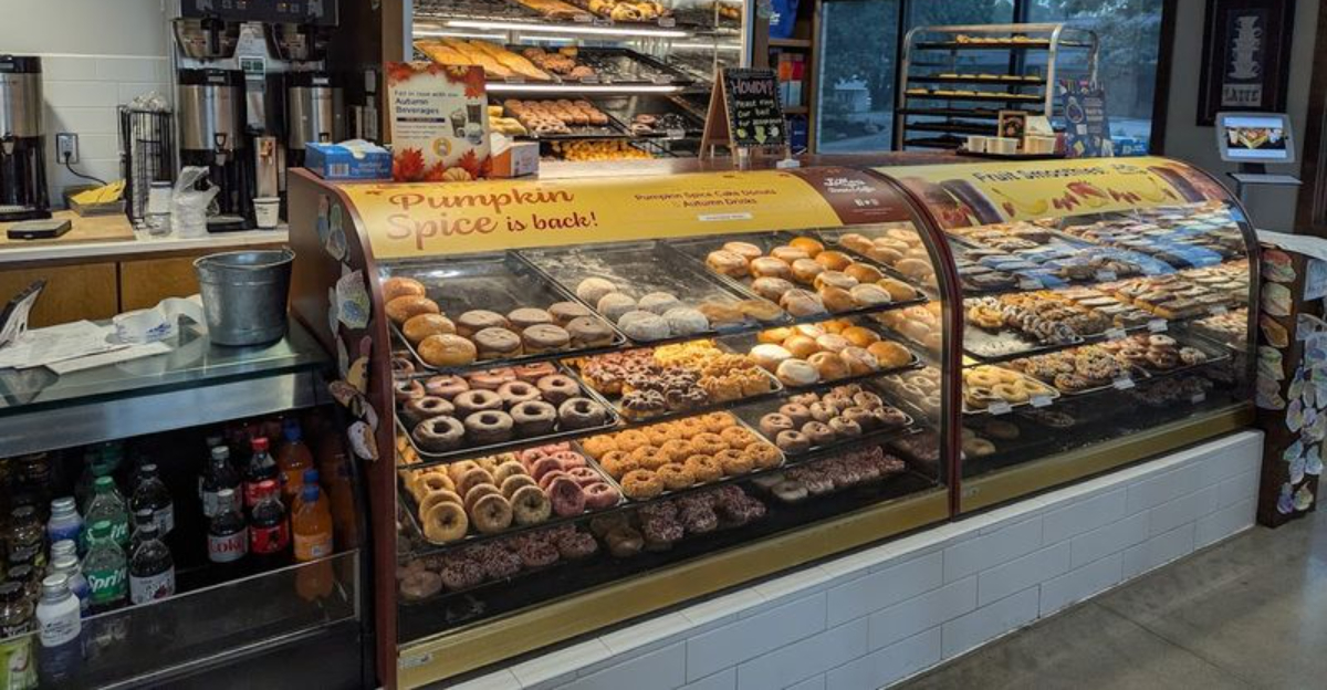 This Year Try The Ultimate Nebraska Donut Trail With 10 Stops - Decor Hint