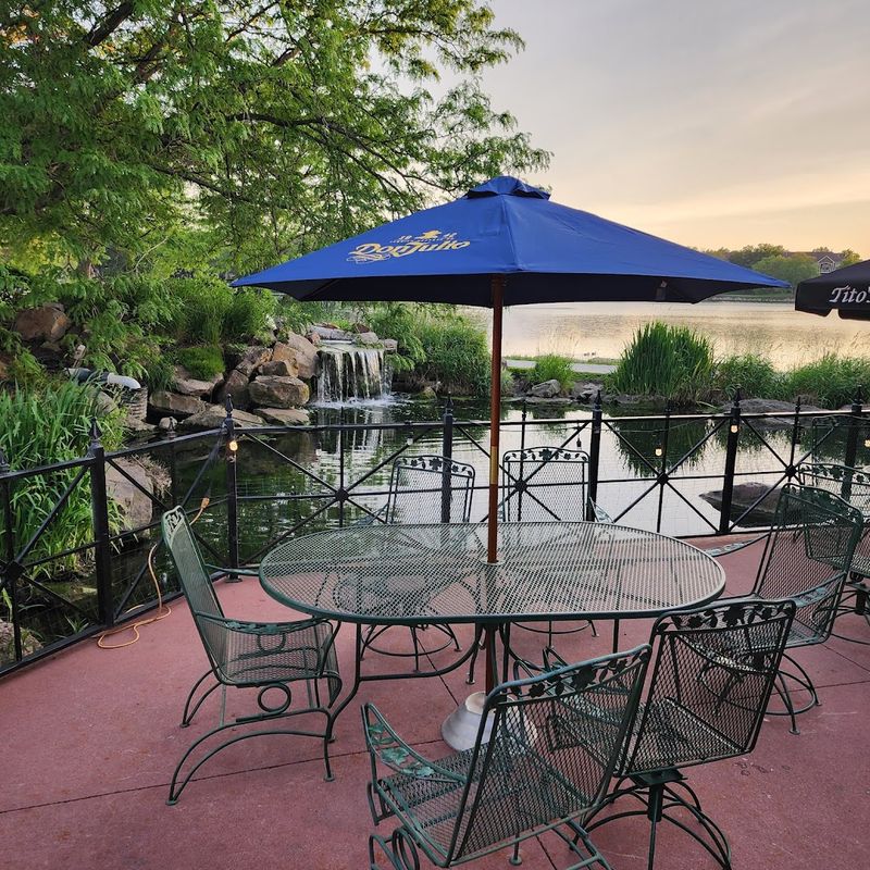 Charlie's on the Lake, Omaha, Nebraska