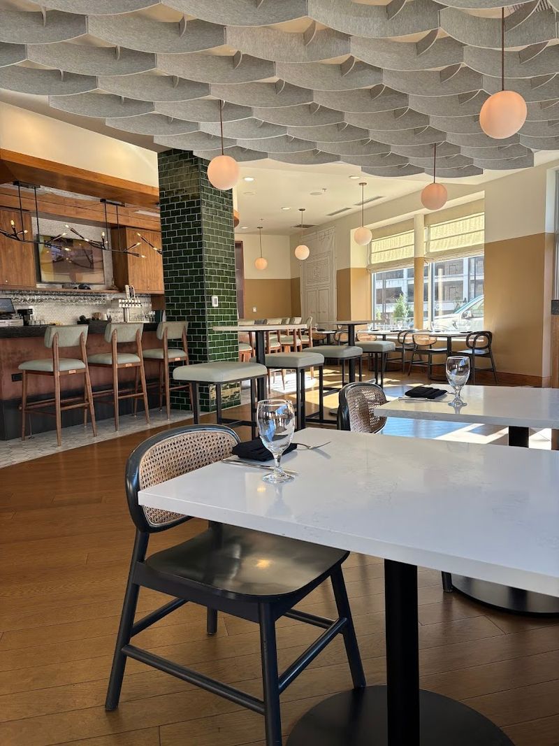 Loom Comfort Kitchen and Cocktails