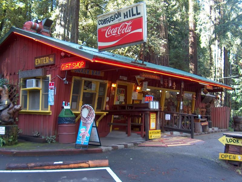 9 California Roadside Stops Where The Gift Shop Is Oddly Hard To Leave Empty-Handed - Decor Hint Confusion Hill