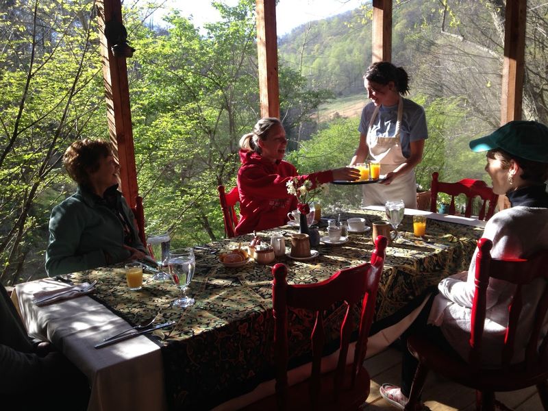 Hosts Who Treat Every Guest Like Close Family