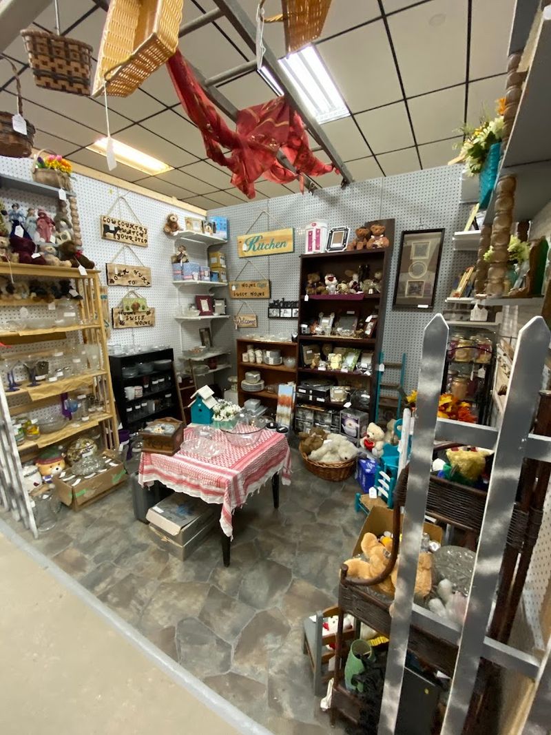 Treasures Indoor Flea Market