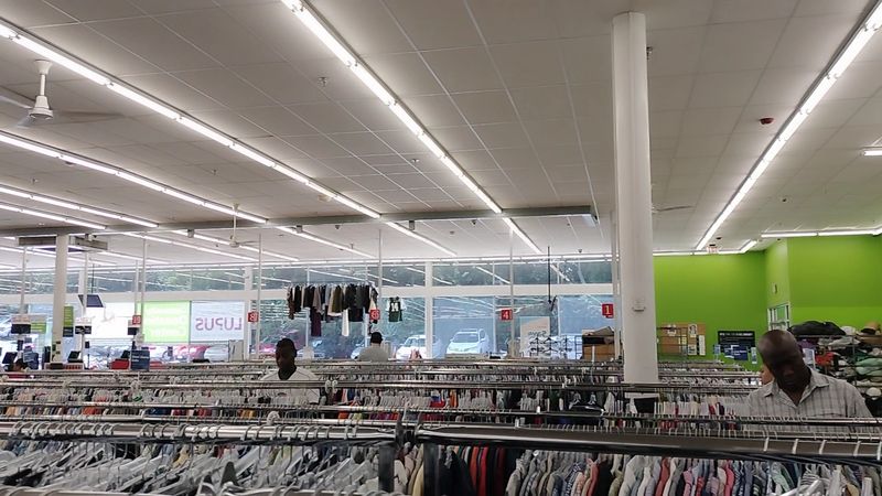 Unique Thrift Store (Wheaton)